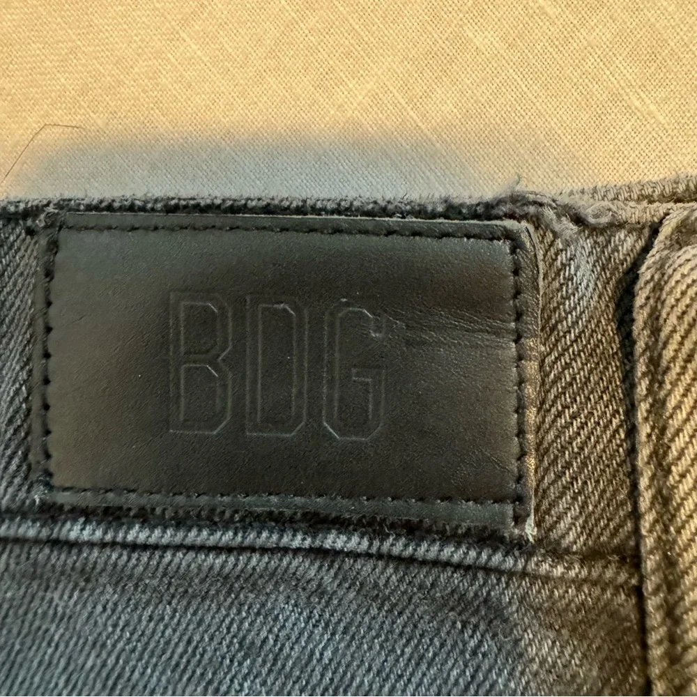 BDG Size 25W 32L Wide Leg Puddle 100% Cotton High Rise Black Patchwork Jeans - Picture 7 of 14